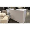 Image 2 : RETAIL COUNTER/CHECKOUT STATION D18" X W72" X H38"