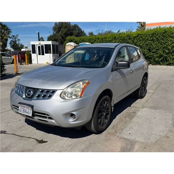 NISS ROGUE 2011 T-DONATION