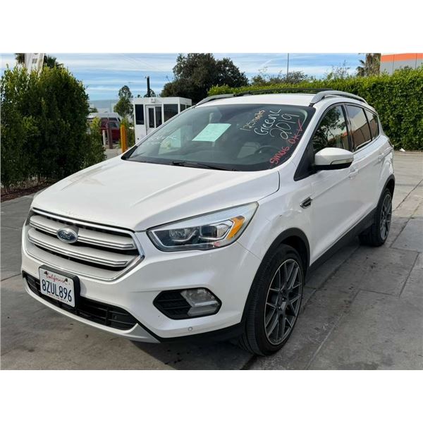 FORD  ESCAPE 2019 T-REPO-SMOG-2 DAYS