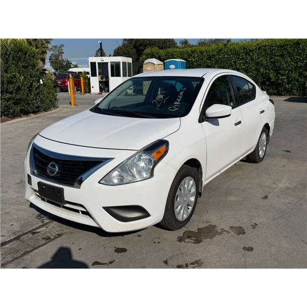 NISS VERSA 2017 O/S TITLE 2 DAYS