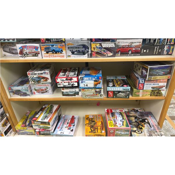 SHELF OF ASSORTED MODEL CARS INCLUDING; AMI 1953 FORD PICKUP TRUCK, AMI INFINITY, AMI 1953