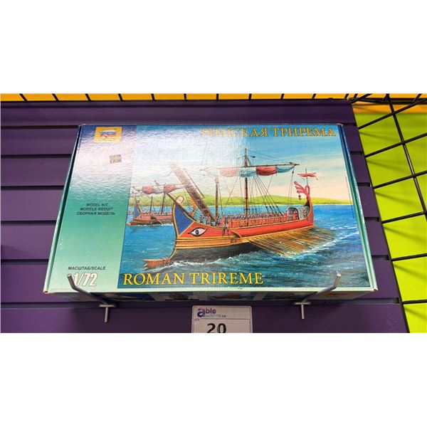 ZVEZDA 1/72 ROMAN TRIREME MODEL SHIP