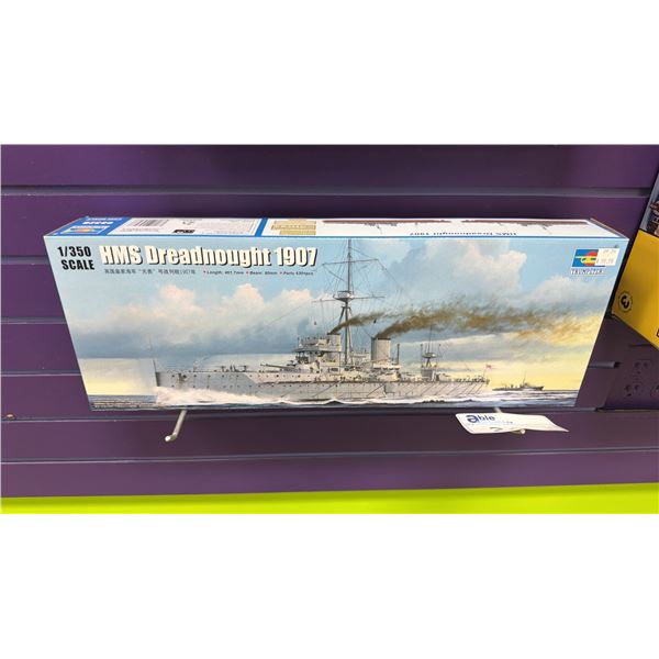 TRUMPETER 1/350 HMS DREADNOUGHT 1907 MODEL SHIP