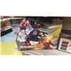 Image 2 : SHELF OF ASSORTED MODEL KITS INCLUDING; BANDAI HG NRX-055 BAUND DOC TITANS PROTOTYPE TRANSFORMABLE