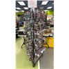Image 1 : DISPLAY RACK OF ASSORTED HARLEY DAVIDSON & MAISTO MODEL MOTORCYCLES & CARS