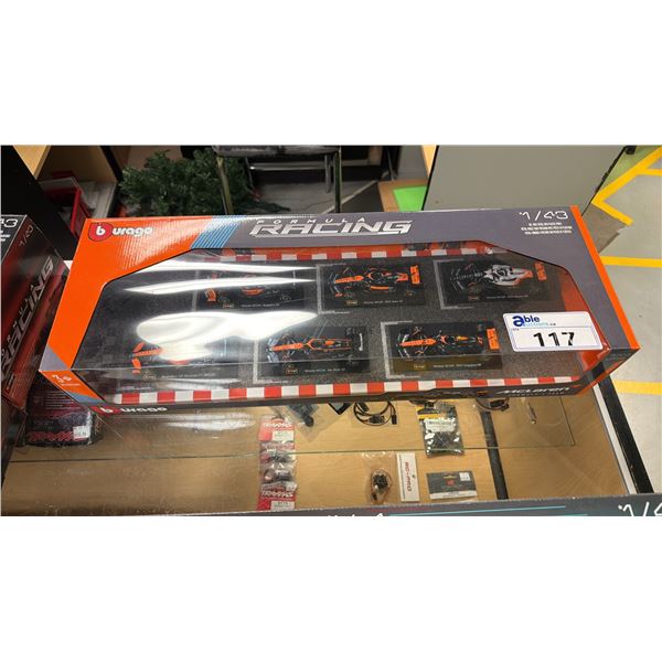 BURAGO FORMULA RACING MCLAREN FORMULA 1 RACING TEAM MODEL CAR SET