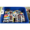 Image 2 : BIN OF ASSORTED HOT WHEELS CARS