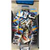 Image 2 : BIN OF ASSORTED HOT WHEELS CARS