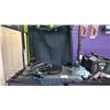 Image 2 : DOUBLE PEDESTAL PHOTOGRAPHY/PAINTING BOOTH *MUST TAKE ALL*