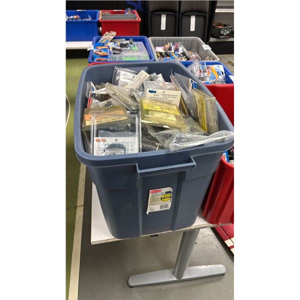 BIN OF ASSORTED R/C CAR PARTS & ACCESSORIES