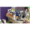 Image 7 : AIRBRUSH PAINT STATION COMPLETE WITH PAINTS, AIRBRUSH STATION, STAND, MISCELLANEOUS, AIR COMPRESSOR