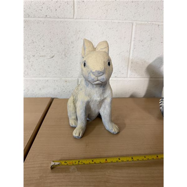 Bunny garden decor