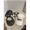 Image 1 : Caps and visor