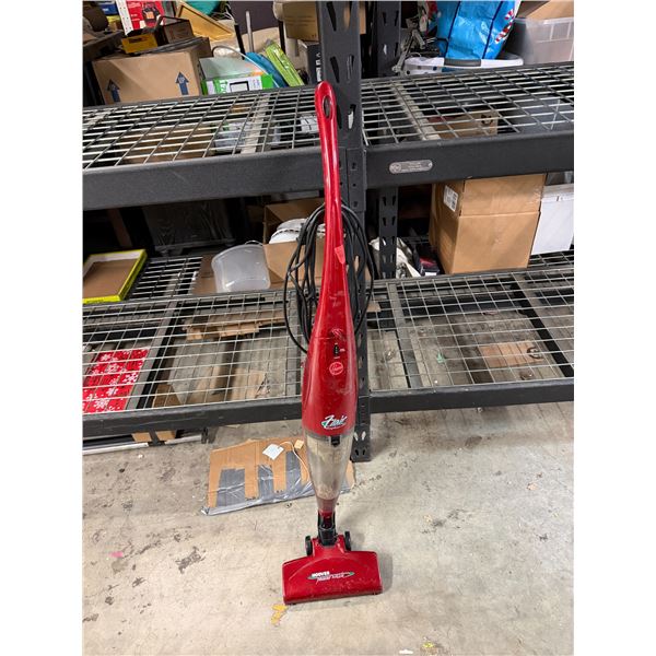 Hoover vacuum