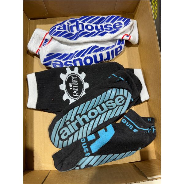 Air house grip socks