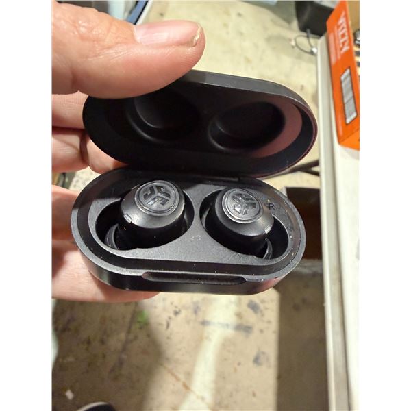 Jay lab earbuds