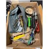 Image 1 : Assorted tools