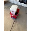 Image 1 : Garbage can and mop bucket