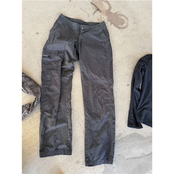 Pants extra small