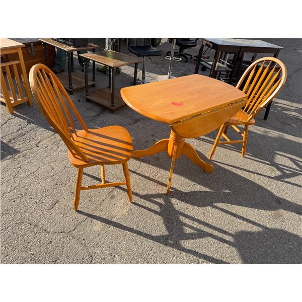 Table with Drop side and two chairs