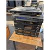 Image 1 : Stereo equipment
