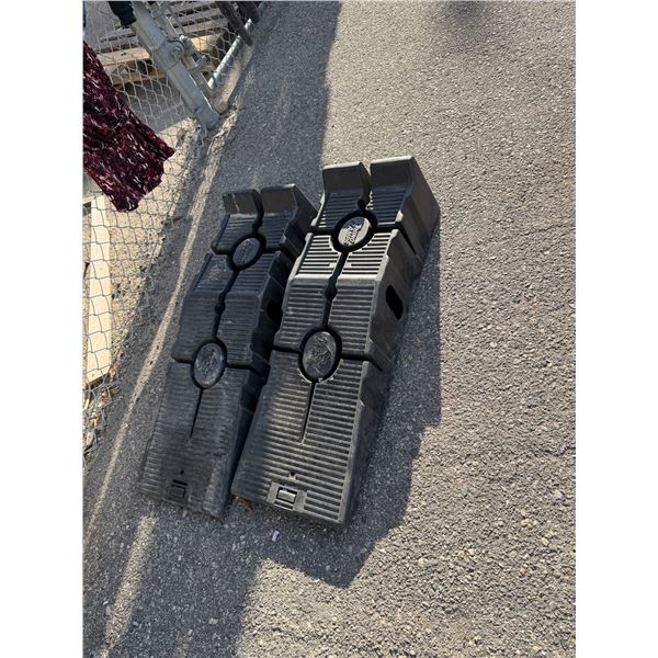 Rhino ramps