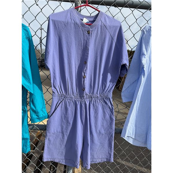 Short jumpsuit size medium