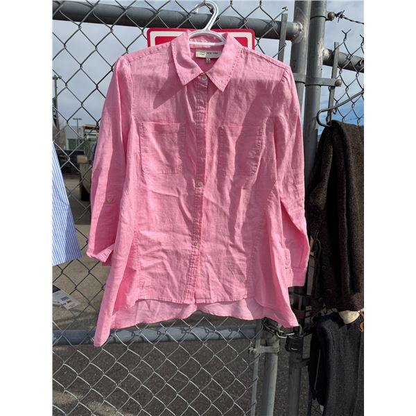 Jones, New York sport size small