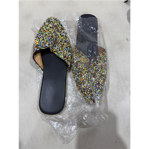 Beaded shoes size 39