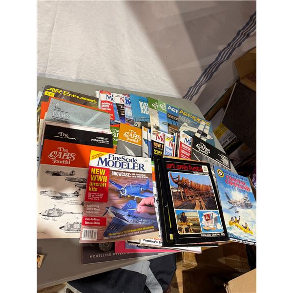 Assorted magazines and books modeling related