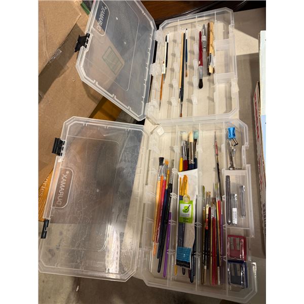 Paint brushes and cases