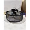 Image 1 : Modern light fixture