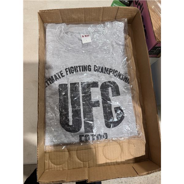 UFC large T-shirt