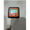 Image 1 : Johnson Level & Tool 1886-0000 Magnetic Digital Angle Locator.