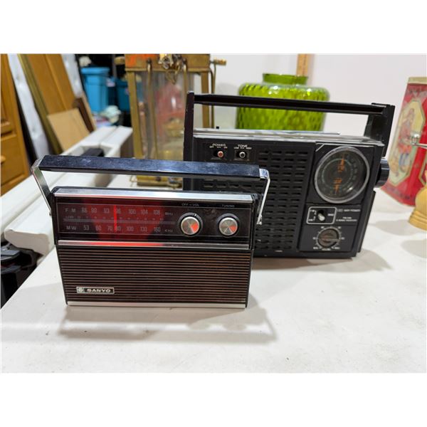 Sanyo radios