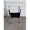 Image 1 : Drive walker
