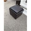 Image 1 : Storage Ottoman