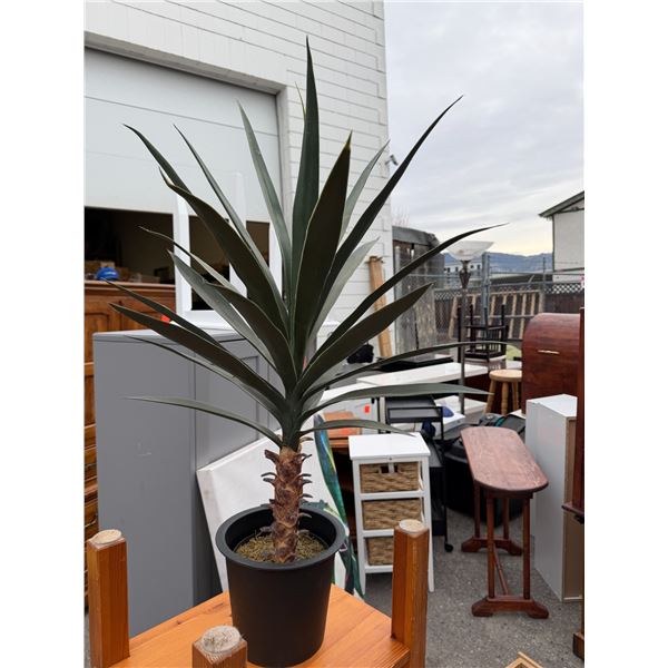Artificial plant