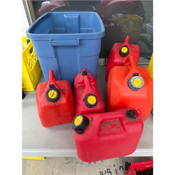 Fuel container containers