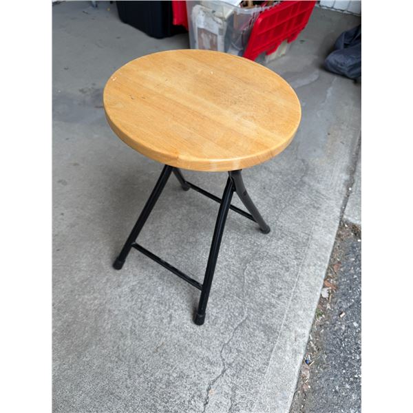 Folding stool