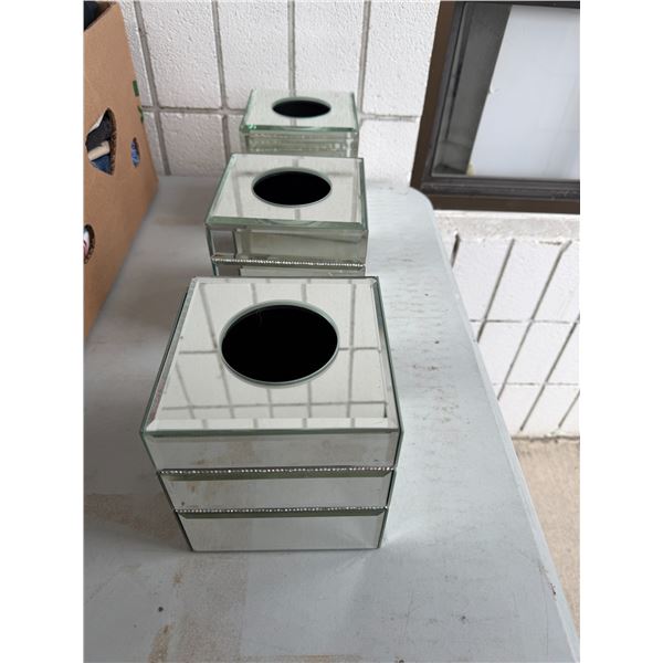 Tissue box holders