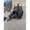 Image 2 : Wire  feed welder