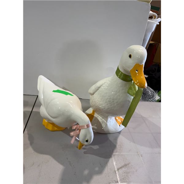 Porch ducks