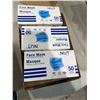 Image 1 : Disposable face masks