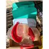 Image 1 : Reusable containers