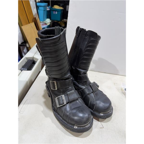 Harley Davidson boots size not showing