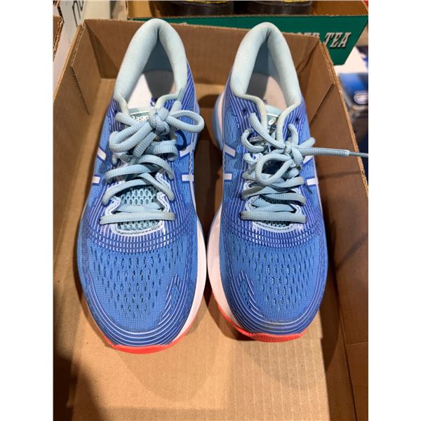 ASICS size 7