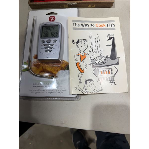 Digital cooking thermometer