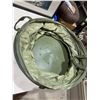 Image 2 : Collapsible yard waste bag