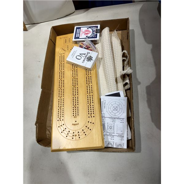 Crib board and cards et